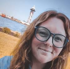 Jessica Corey's Instagram, Twitter & Facebook