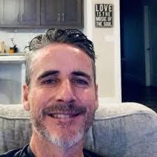 Harry Elmore's Instagram, Twitter & Facebook