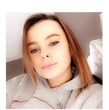 Frankie Andrews's Instagram, Twitter & Facebook