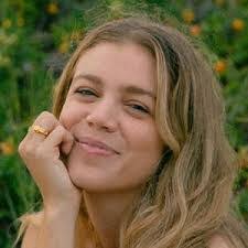 Anna Barger's Instagram, Twitter & Facebook