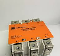 Cutler-Hammer Vacuum Mining Contactor 320 Amps VM320CJZ1 **CLEAN**