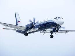 A moins que le spectacle soit le mensonge russe. Avions Russes Un Turboprop Et Un Moteur Faits Maison Videos Air Journal