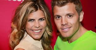 Kim kötter (38) en jaap reesema (36) zijn opnieuw ouders geworden. Wegzwijmelen De Bruidsfoto S Van Jaap Reesema En Kim Kotter Show Ad Nl