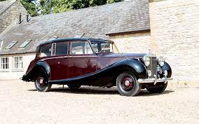 The Queen S Rolls Royce For 40 Years Is Going On Sale For 2 Million Rolls Royce Rolls Royce Phantom Vintage Rolls Royce