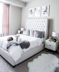 Bedroom decorating ideas for couples ⇝ romantic bedroom ideas best design on colors decor romantic and add romance in bed room images couple simple romantic bedroom decorating ideas married couples apartment bedroom ideas cheap bedroom decorating ideas for couples french. Apartment Room Decor Ideas For Couples Bedroom Design