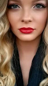 If there's one brand i think can give you the best smashing lipstick colors for fair skin, it would be xo beauty lipsticks. Red Lipstick Bright Red Smokey Eyeshadow Smoky Eyeshadow Gold Eyeshadow Gold Smoky Eyeshadow Cont Makeup For Blondes Blonde Hair Makeup Honey Blonde Hair