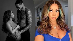 Only a few weeks after his girlfriend, brittany renner, made their relationship official on instagram, she took to the platform on sunday, march 21, to share pictures of her baby bump. Hornets Pj Washington Announces Baby With Ig Model Brittany Renner Gets Called Out On Social Media Video Dailymotion