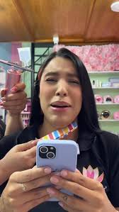 Si saben cómo soy!!!? Sii así fue como regalé algunas de las entradas para  la feria @exponailscolombia No hay nada que me haga más feliz que hacerlas  FELICES💯❤️💅🏼⭐️ #insumos #feria #uñas #semipermanent #