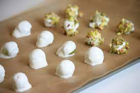 Frozen Yogurt Pistachio Covered Grapes Grape Recipes Vegan Snacks Raw Food Recipes