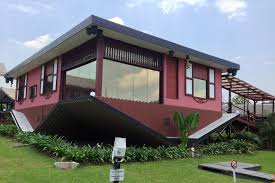 Ketahui lebih lanjut tentang pasaran rumah kuala lumpur melalui trend dan harga purata. Kinabalu Park With Rumah Terbalik Desa Cow Farm Taman Negara