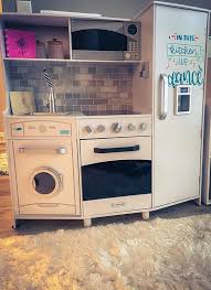 Gourmet test play kitchenettes are all the rage! Kidkraft Large Wooden Play Kitchen With Lights Sounds Icemaker Play Phone White Walmart Com Walmart Com