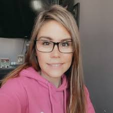 Erica-Kay Mickelson (@emickelson)