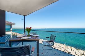 Weitblick Freier Ostseeblick Fahrstuhl Kamin Sauna Mit Relaxbereich Maritimer Urlaub Der Extra Traumhafte Strandhauser Gartenmobel Sets Ostsee Ferienhaus