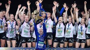 Egyelőre jelenlegi csapatának sikerét tartja szem előtt az olimpiai bajnok norvég katrine lunde haraldsen, aki nyártól áll majd a győri audi eto kc női kézilabdacsapatának kapujában. Eloszor Nyert Bl T A Vipers Eurosport
