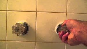 How to fix a leaking bathtub faucet handle quick and easy youtube. How To Replace Bathtub Faucet Handles Youtube