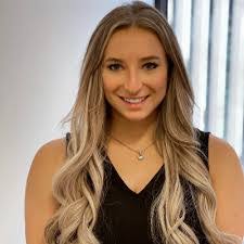 Lisa Digregorio's Instagram, Twitter & Facebook