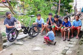 Bicycleindonesia.com is committed to local bike shops and bringing its readers useable information about the bicycling community in indonesia. Brutal Indonesia Cycle Touring Sulawesi On Folding Bikes