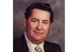 Frank Borba's Instagram, Twitter & Facebook