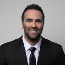 I am excited to announce my new positions as... Coach of the Little Louies  Teeball 3-5 year old team!! Tonight I take off my recruiting hat and put