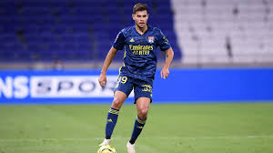 Bruno guimarães, 24, aus brasilien ➤ olympique lyon, seit 2019 ➤ defensives mittelfeld ➤ marktwert: Bruno Guimaraes Set For Newcastle Medical Second Most Expensive Winter Deal Transfermarkt