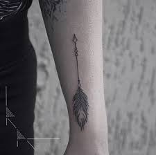 An arrow passing through a diamond can mean courage as they move forward from the negativity in their life. 150 Best Arrow Tattoos Meanings Ultimate Guide February 2021