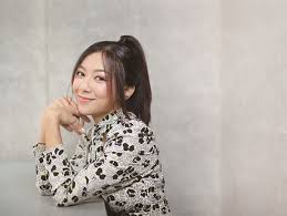 何雁詩 download free and listen online. ä½•é›è©©å …æŒåˆ°åº• Recruit Com Hk