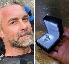 Romantic Expression of Love and Commitment