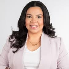 Después de 15 años de trabajar con grandes empresas multinacionales cierro  esta etapa para abrir una nueva.