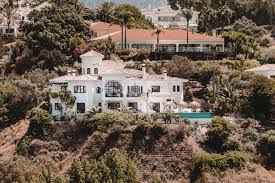 Who is jon olsson from team overkill? Before After House Update Janni Deler