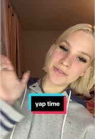 Hannah Bruns's Instagram, Twitter & Facebook