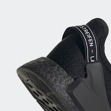 4 /5 august 17, 2020 0 by elliot santiago. Nmd R1 V2 Herrenschuh In Schwarz Adidas Deutschland