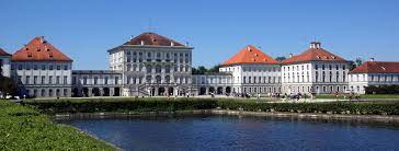 Consider a visit to nymphenburg palace while you're in the neighborhood. Immobilienreport Munchen Neuhausen Nymphenburg Php
