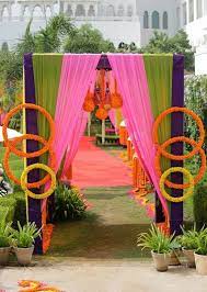 Pin By Nidhi Poddar On Indian Wedding Decor Desi Wedding Decor Wedding Stage Decorations Wedding Entrance Decor