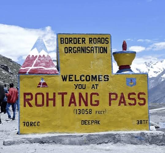 Rohtang Pass - Snowman Adventure Manali Himachal Pradesh