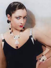 Coat made for Gloria Swanson (1924) Designed by Sonia Delaunay