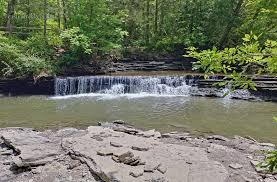 Caesar creek state park is a public recreation area located in southwestern ohio, five miles east of waynesville, in warren, clinton, and gr. Caesar Creek State Park Horseshoe Falls