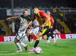 El campeón Herediano no pasa del empate 1-1- ante Puntarenas