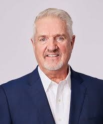 Dale Boyles's Instagram, Twitter & Facebook