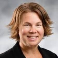 Kari Bernard's Instagram, Twitter & Facebook