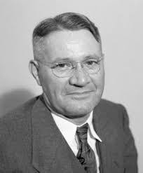 Melvin Stamper's Instagram, Twitter & Facebook