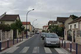 Are listed below, click on the city name to find distance between. Avenue Pasteur Drancy Drancy Saint Denis Street View