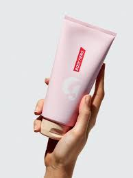Bikini line bumps are little red spots or rashes that appear around your bikini line area right after you shave or wax it. How To Shave Your Bikini Line Without Getting Razor Bumps