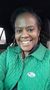 Dionne Cooley's Instagram, Twitter & Facebook