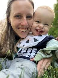 Marsha Downing's Instagram, Twitter & Facebook