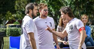 A meccsnapi készülődés legfontosabb pillanatai, szalai ádám megindító csapatkapitányi beszéde, a félidőben történtek és a. Index Kultur Mintaapak Csereapak