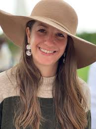 Carrie Sorensen's Instagram, Twitter & Facebook