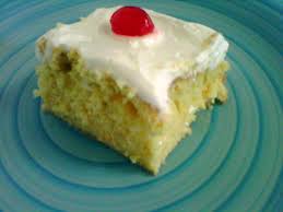 In a container, beat the sugar with the butter until creamy and uniform in texture. Tres Leches Milk Cake Simplified The Chocolate Bottle