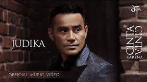 Download lagu garasi full album dan streaming kumpulan lagu garasi full album mp3 terbaru gratis dan mudah dinikmati, video klip detail garasi full album mp3 dapat kamu nikmati dengan cara klik tombol download mp3 di bawah, dan untuk link download lagu garasi full album ada di. Download Lagu Monkey Boots Tunggulah Tunggu Stafa Band