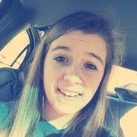 Abby Mays's Instagram, Twitter & Facebook