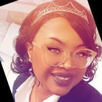 Desiree Perry's Instagram, Twitter & Facebook